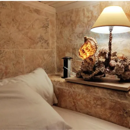 Perimenis Seaside House Yerolimin