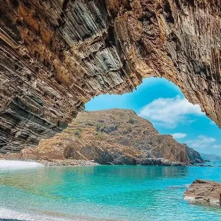 Сasa de vacaciones Perimenis Seaside House