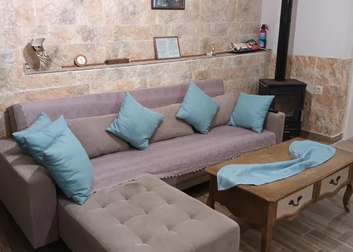 Perimenis Seaside House Ferienhaus