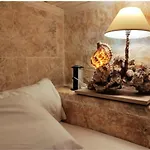 Perimenis Seaside House Yerolimin